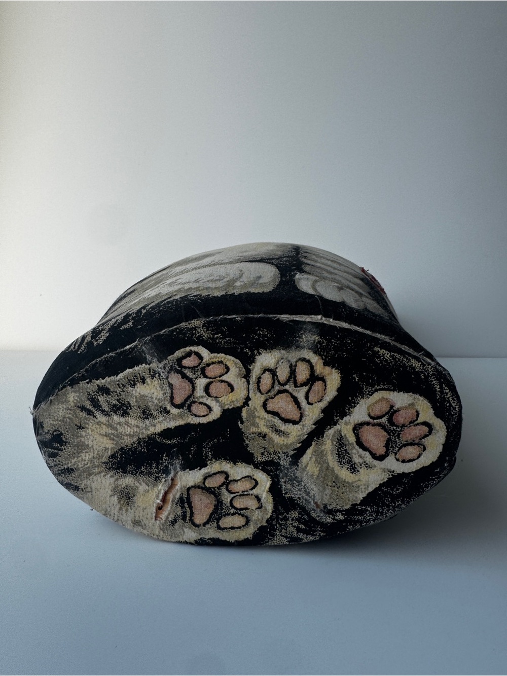 Folk Art printed fabric Tabby Cat Doorstop - Picture 5 of 5